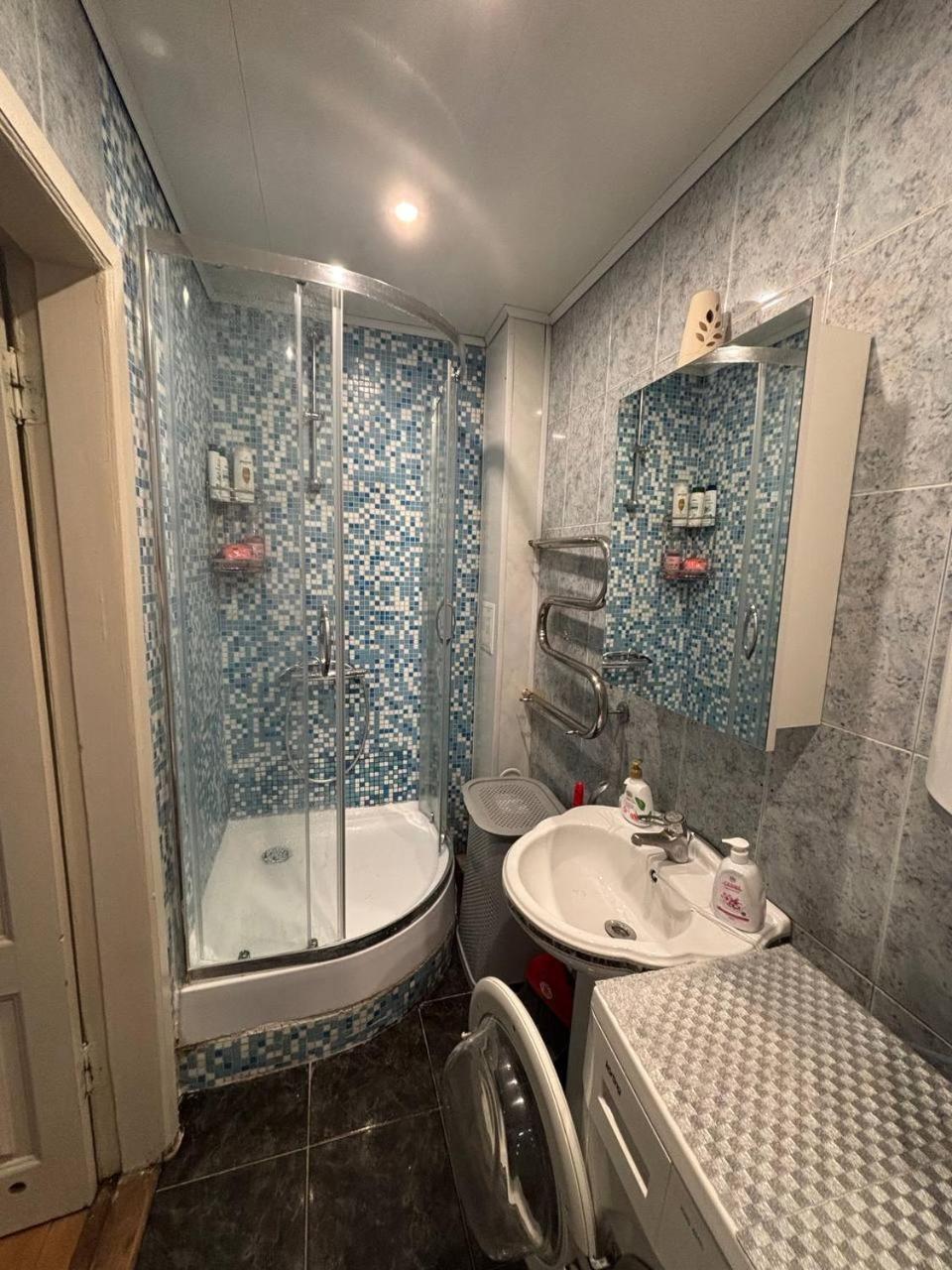 2кімнатні гоголя 27а центр дніпра мечнікова гагаріна Comfort24 Apartament
